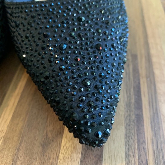 Black Rhinestone Jewel Bagdley Mischka Heels - Picture 5 of 15